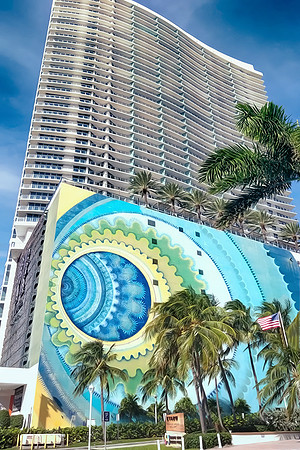 Hyde Resort and Residences