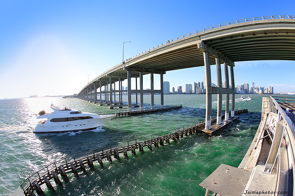 Fisheye lens on Rickenbacker Causeway