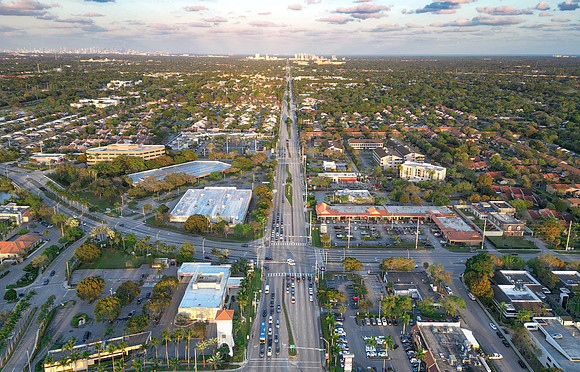 Kendall Drive, Downtown Dadeland on the background